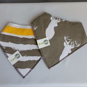 Bibs boys Gadush brand two new boys bibs grey and white